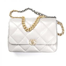 Chanel Maxi Handbag 19