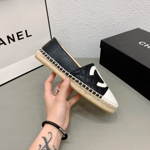 Chanel Cc Espadrilles Slip On White Black - Image 7