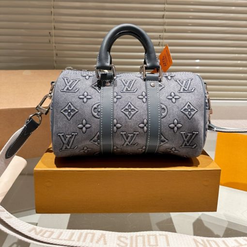 Louis Vuitton Keepall Bandouliere 25 Monogram Washed Denim Canvas 24Cm M22762 - Image 3