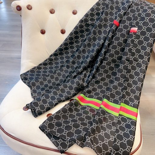 Gucci Gg Neutral Hosebit Silk Scarf Black 90Cm - Image 3