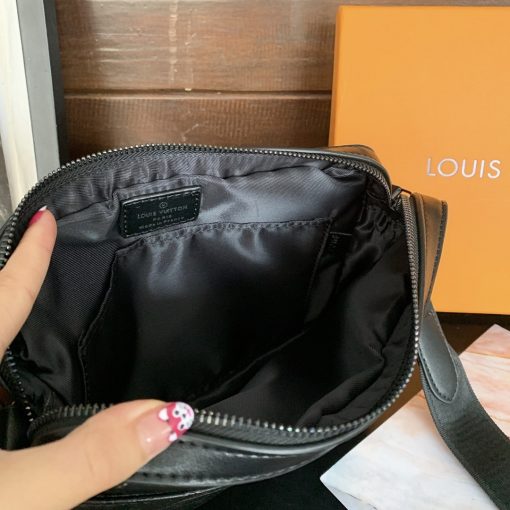 Louis Vuitton Duo Messenger Bag Black 25Cm M69827 - Image 8