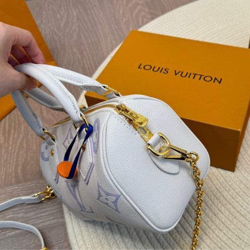 Louis Vuitton Speedy Bandouliere 20 White And Pale Lavender 20Cm - Image 6