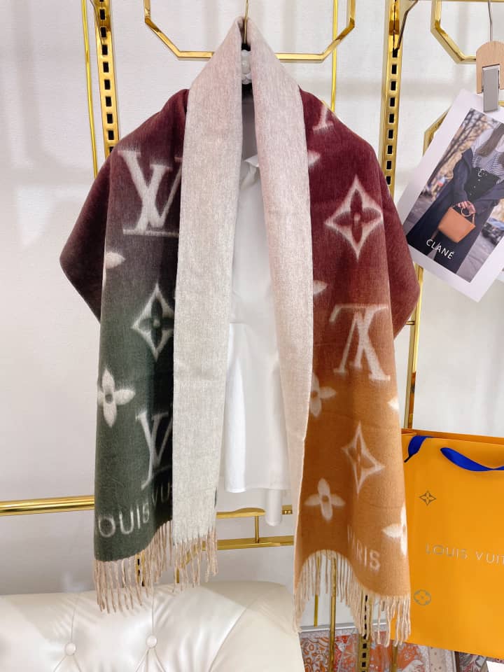 Louis Vuitton Reykjavik Gradient Scarf - Image 2