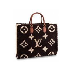 Louis Vuitton Onthego Monogram Teddy Fleece Brown M55420
