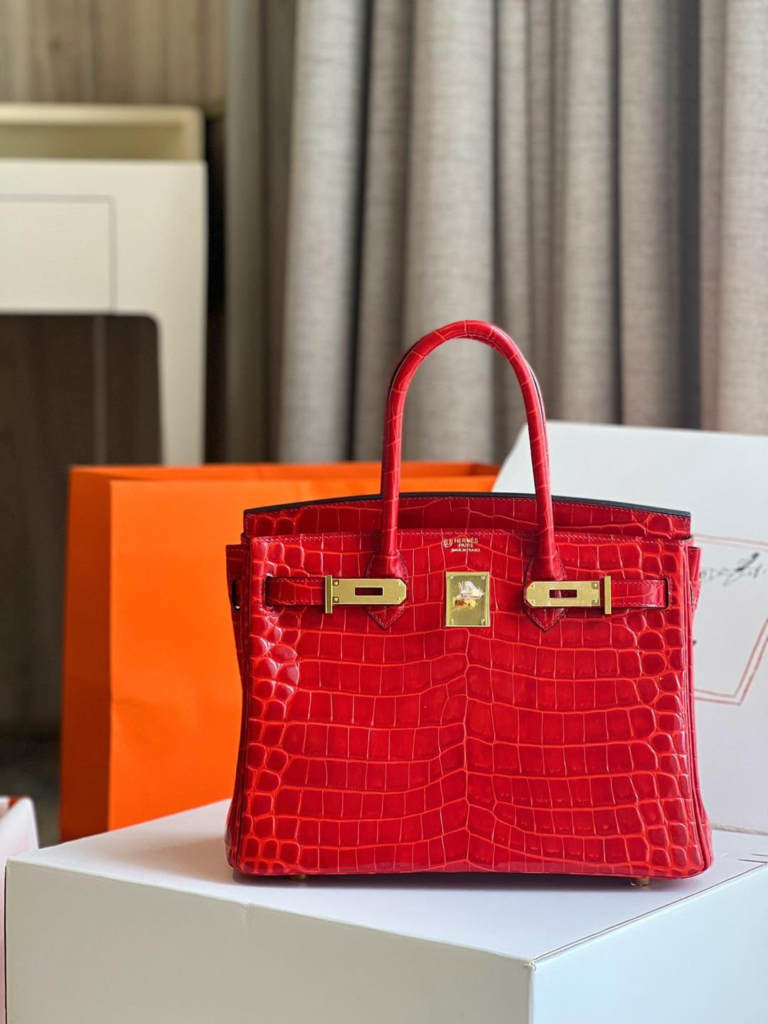 Herm?s Birkin 30 in Shiny Porosus Crocodile Leather in Rouge Vif with Gold Hardware - PurseAura - Image 3