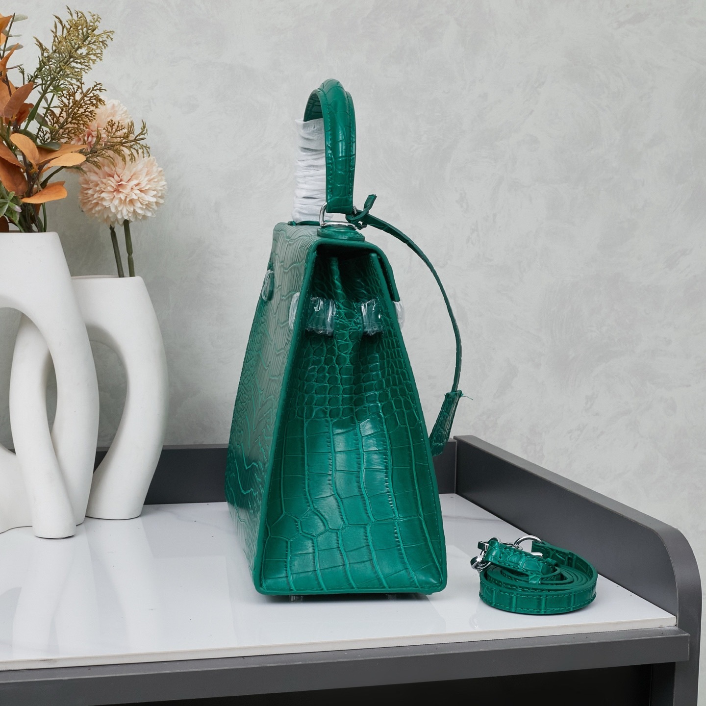 Hermes Kelly 25 Sellier Emeraude Niloticus Lisse Shiny Palladium Hardware - Image 4