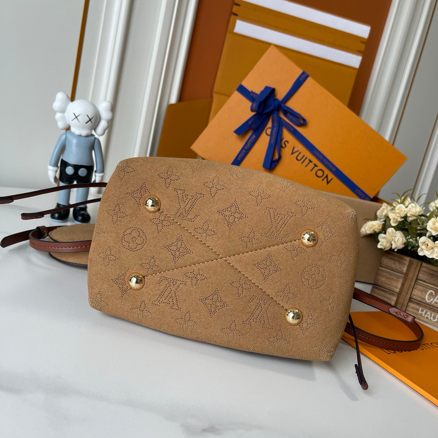 Louis Vuitton Bella Bag - Image 8