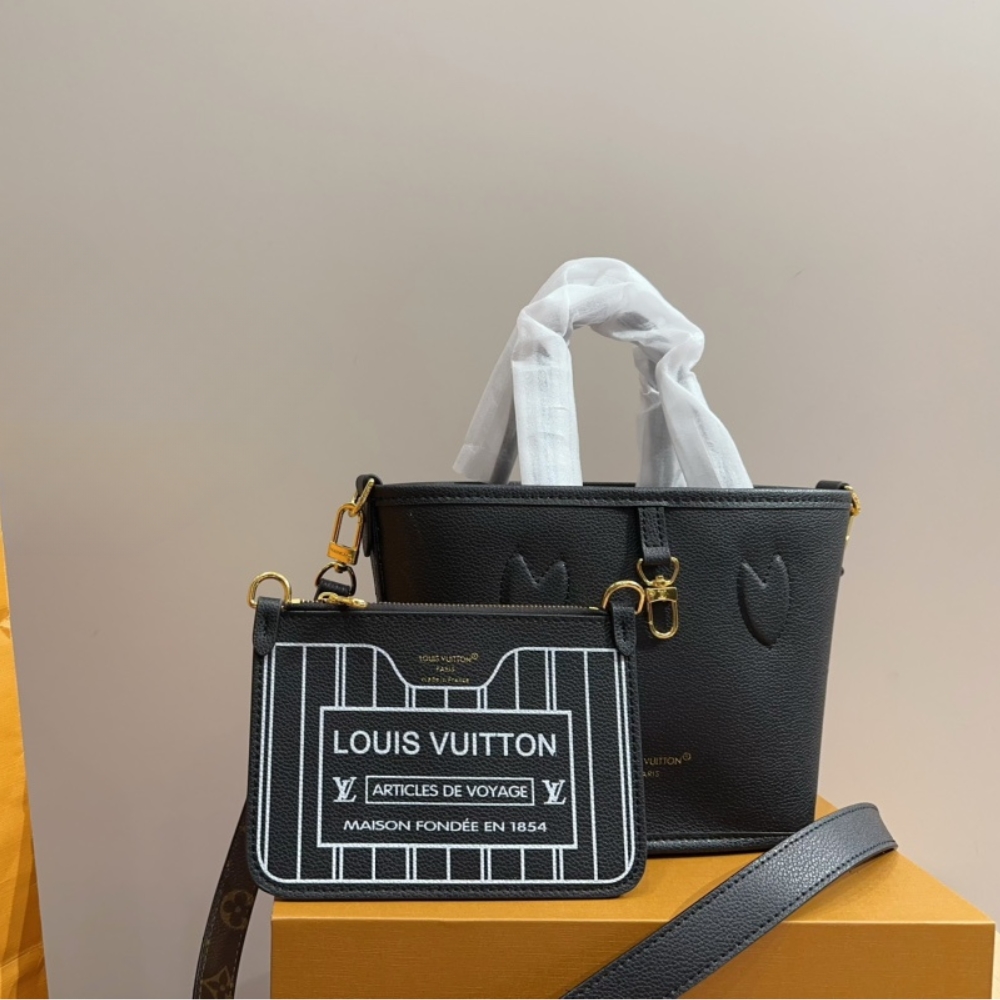 Louis Vuitton Neverfull Bandouli?re Inside Out Bb Monogram Black 19Cm - Image 2